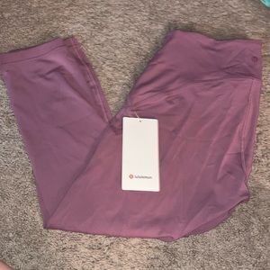 luluemon leggings! worn once to try on and new with tags!